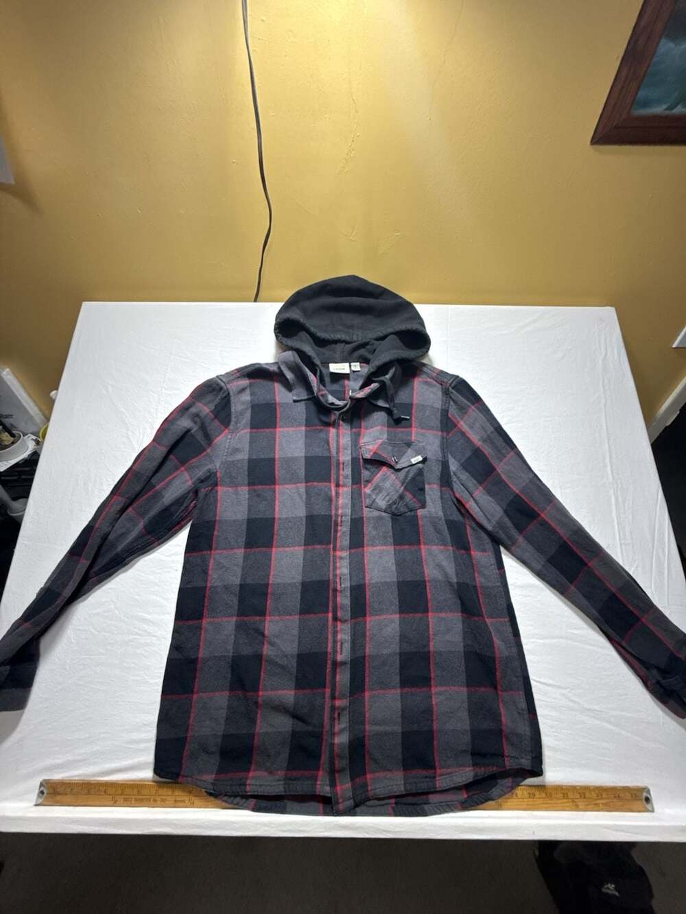 Vans Flannel Hoodie Size XL Black Red Grey Plaid Button Up Shirt